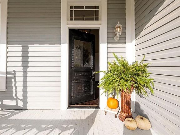 5th image of 120 N Avenue D