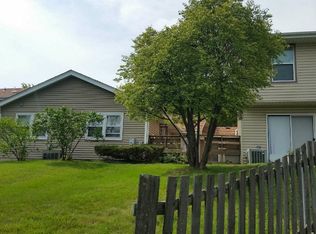 116 Regency Dr, Lombard, IL 60148