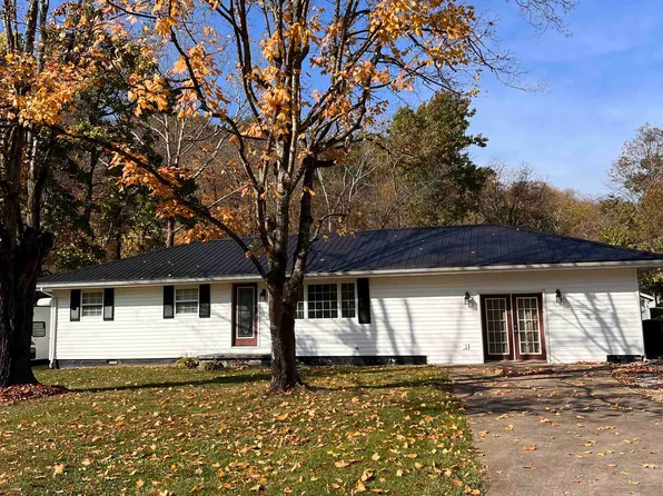 445 County Road 59, Chesapeake, OH 45619
