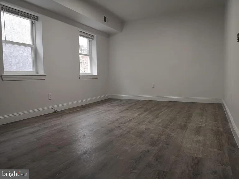 626 N 12th St #2 — Photo 12