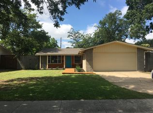 821 Vinecrest Ln, Richardson, TX 75080