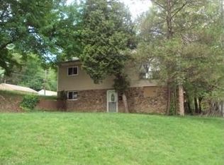 4800 Glenoak Rd, Hyattsville, MD 20784