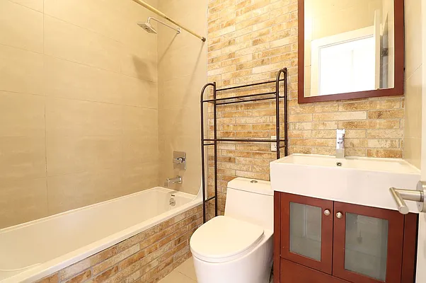 Rented by Pear NYC LLC | media 16