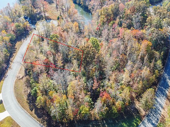 2nd image of Emory Cove Dr