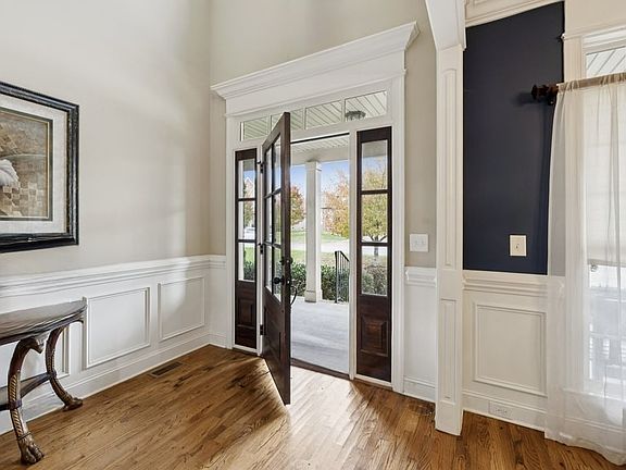 2nd image of 3103 Sakari Cir