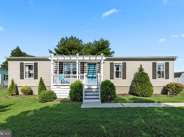 36615 Baltimore Ave, Ocean View, DE 19970