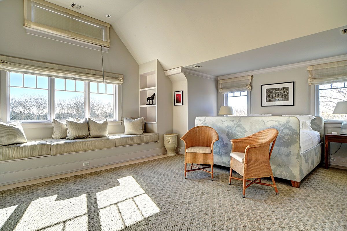 349 Daniels Ln, Sagaponack, NY 11962 Out East