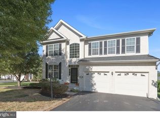 1 Sparrow Ct, Phoenixville, PA 19460