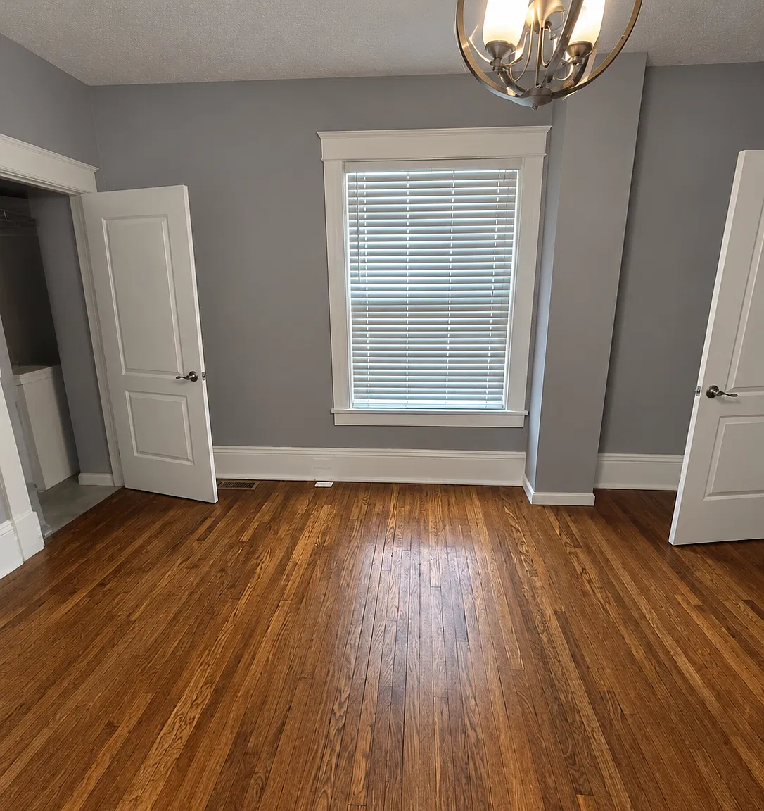 1412 Winchester Avenue — Photo 2