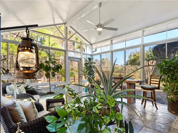 6 Baybridge Ct, Bluffton, SC 29910