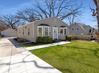 253 51st St, Des Moines, IA 50312