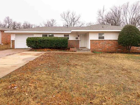 1413 E Maple Ave, Stillwater, OK 74074