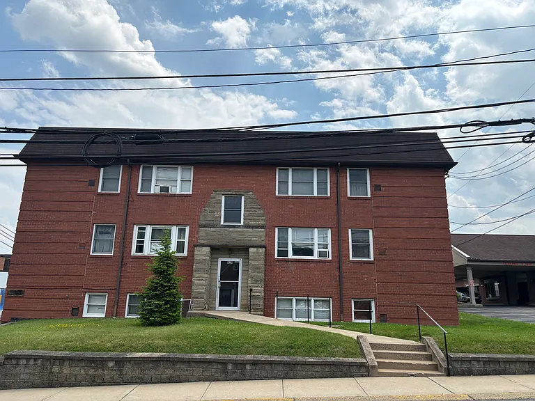 416 Washington Ave #10 — Photo 7