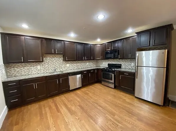 27 Lamartine St, Jamaica Plain, MA
