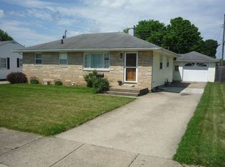 1527 Ryer St, South Bend, IN 46628