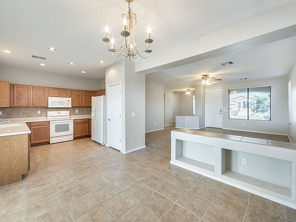 2nd image of 13396 S 176th Ln