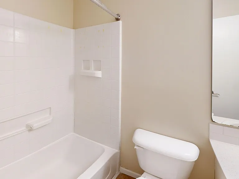 1304 Palmer Dr — Photo 36