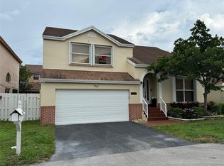 1170 SW 109th Ln, Davie, FL 33324