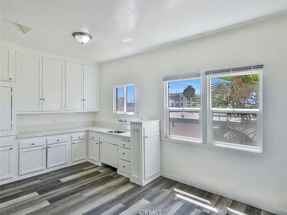 1st image of 138 N Soto St #2