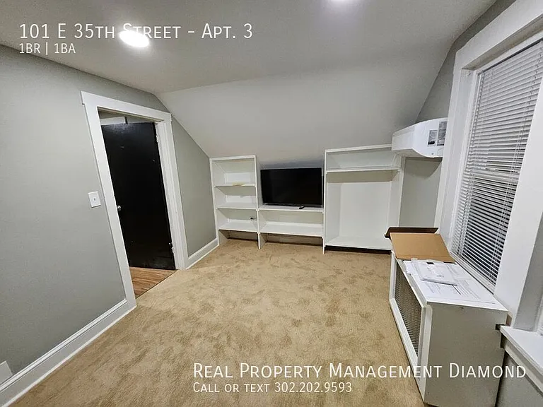 101 E 35th St #3 — Photo 6