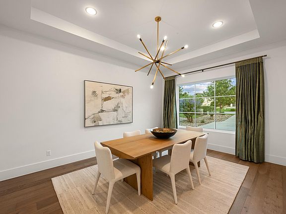 5th image of 8312 Carranzo Dr