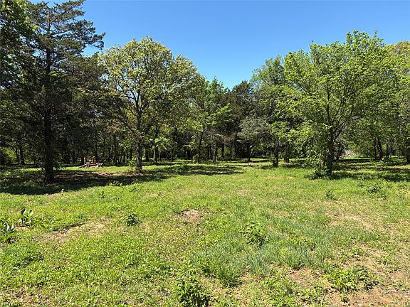 4th image of 1 County Rd #167