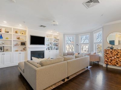 601-611 E Broadway #302, Boston, MA, 02127