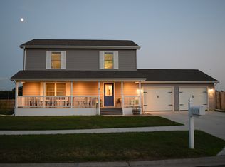 7 Hunting Trail Ave, Quincy, MI 49082