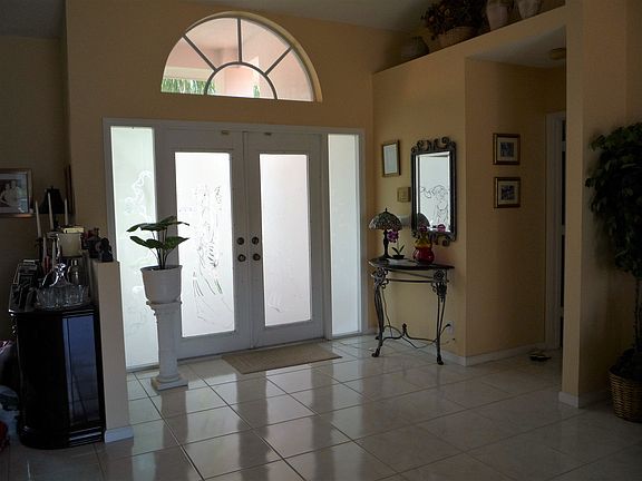 4th image of 4340 NW 63rd Ave