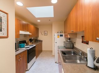 723 S Main St #202, West Bend, WI 53095