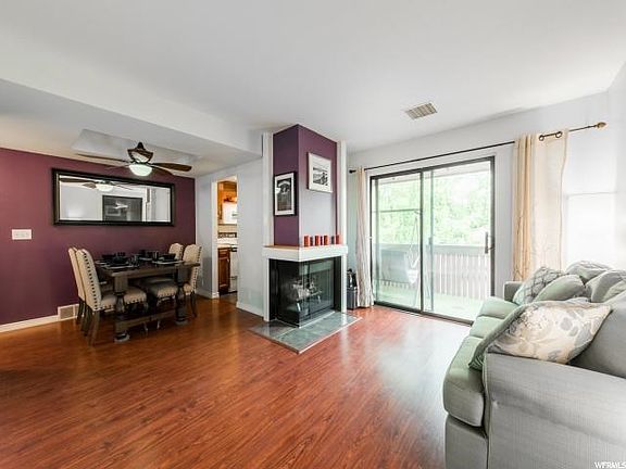 5th image of 6842 S Countrywoods Cir APT 22D