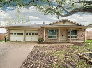 803 Monticello Ct, Arlington, TX 76012