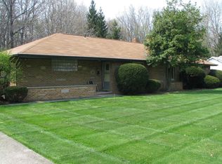2856 Clark Pkwy, Westlake, OH 44145