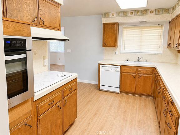 2nd image of 28937 Snead Dr