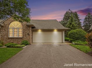 1297 Gleneagle Pl, Hudsonville, MI 49426