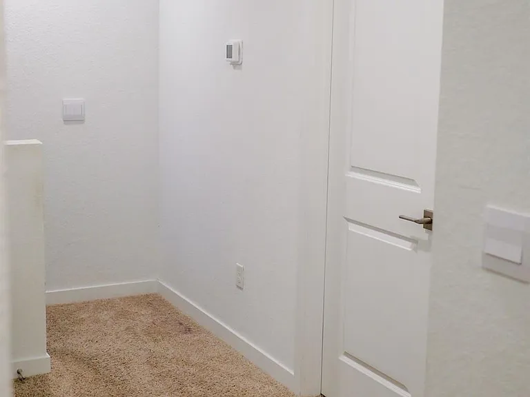 148 SE 5th Ct — Photo 15
