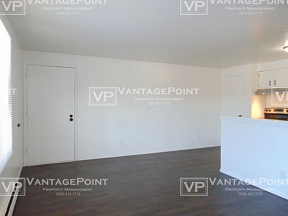 3rd image of 510 Spinnaker Ln #1