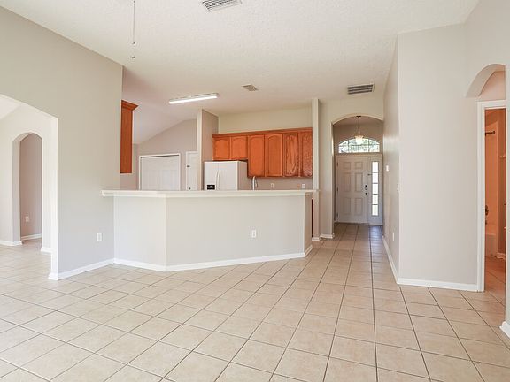 4th image of 2781 Cross Creek Dr