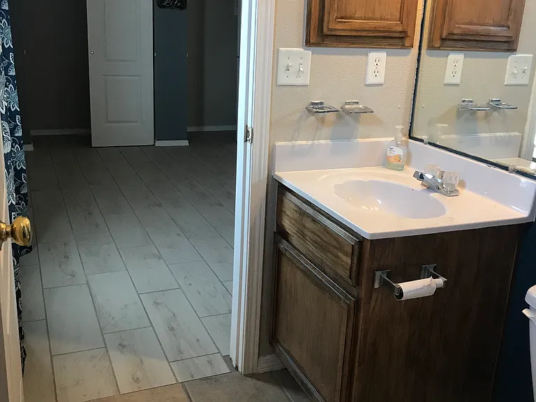 640 Villa Victoria Pl — Photo 2
