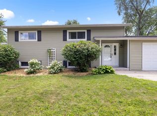 4809 Cayuga Rd, Rockford, IL 61107