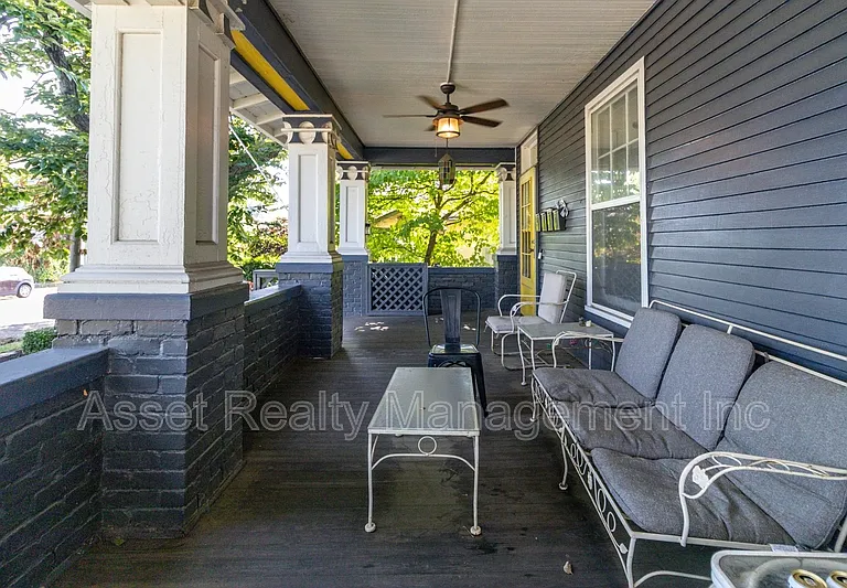 602 Caswell Ave #3 — Photo 22