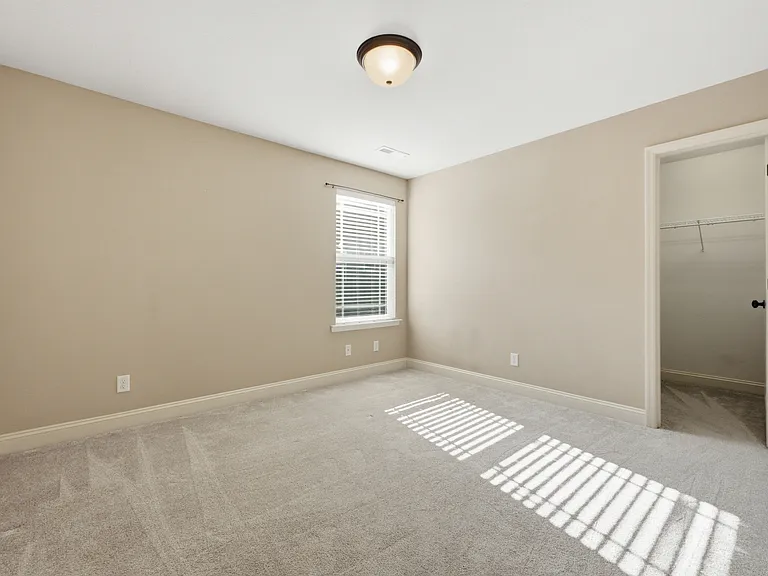 723 Windrush Loop — Photo 23