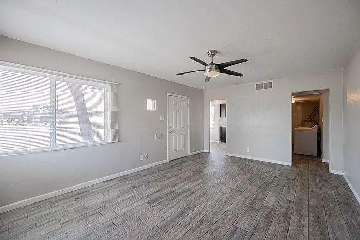 1503A E Harvard St #A — Photo 7