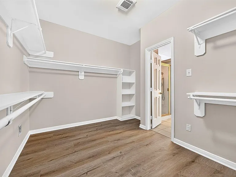 1007 Brannon Park Ln — Photo 26