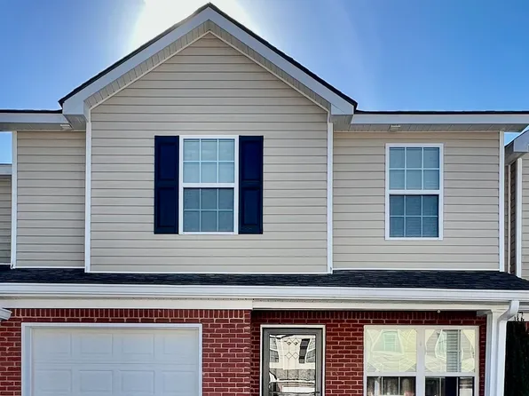 393 Tara Commons Cir, Loganville, GA 30052