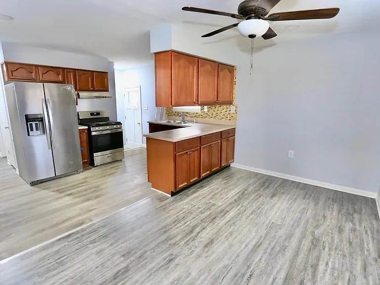 2316 Fust Ave — Photo 5