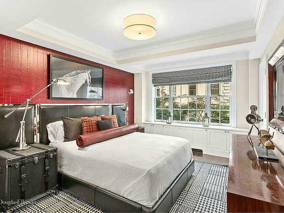 3rd image of 28 E 10th St APT 4E