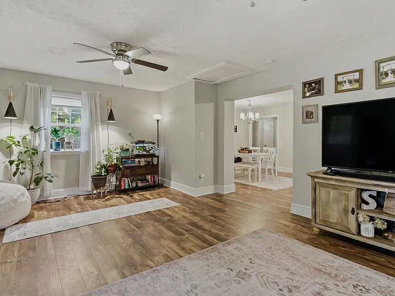 1531 Palmer Dr — Photo 24