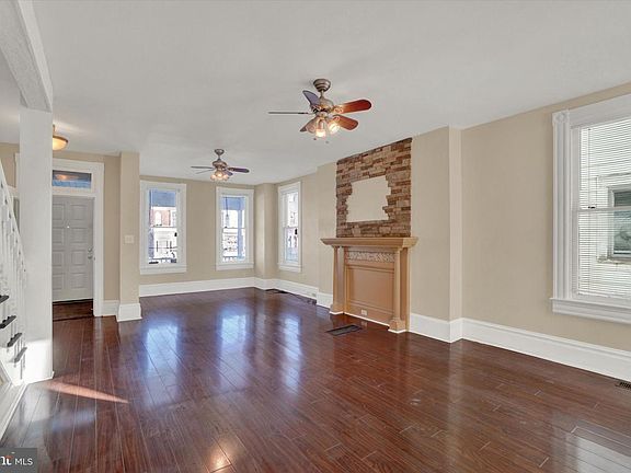 5th image of 1420 W Market St