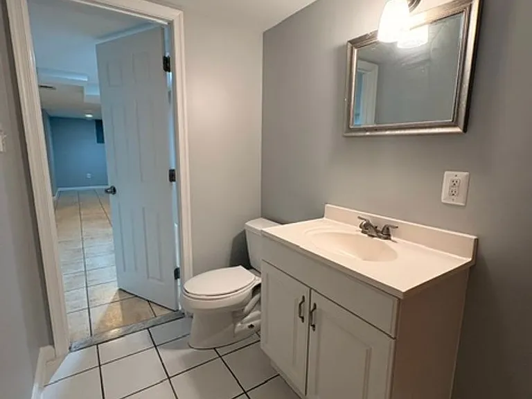 900 Neal Dr — Photo 24